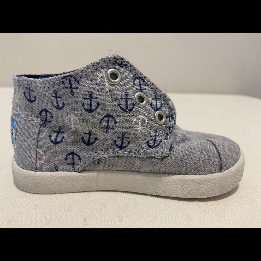 Tom’s Baby Boy Size 5 Anchor style, blue and white, Velcro slip on sneakers.